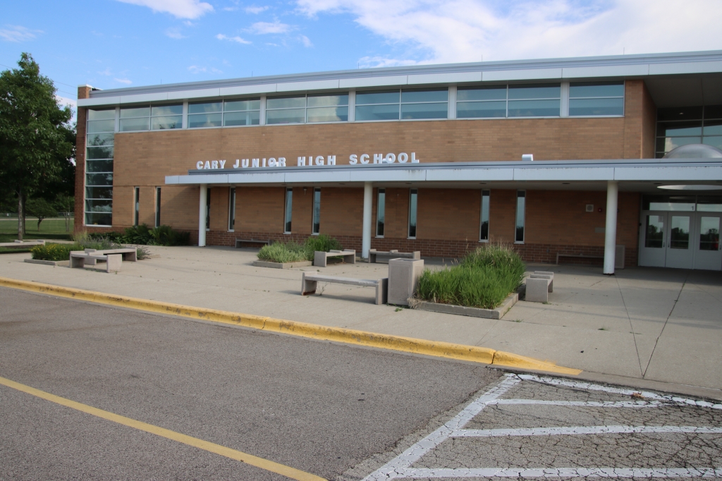 Cary Junior High School - Cary Community Consolidated School District 26